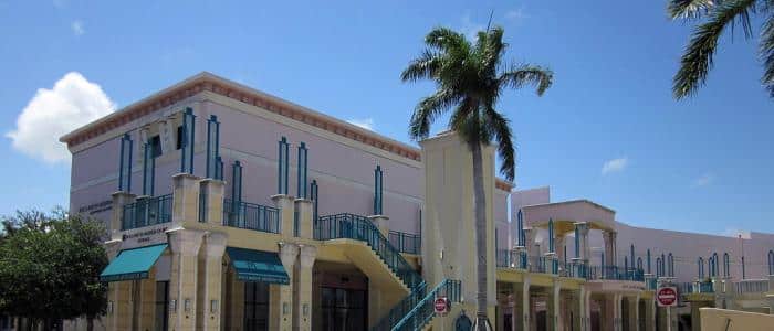 Web Marketing in Boca Raton, FL - photo of Mizner Park Mall in Boca